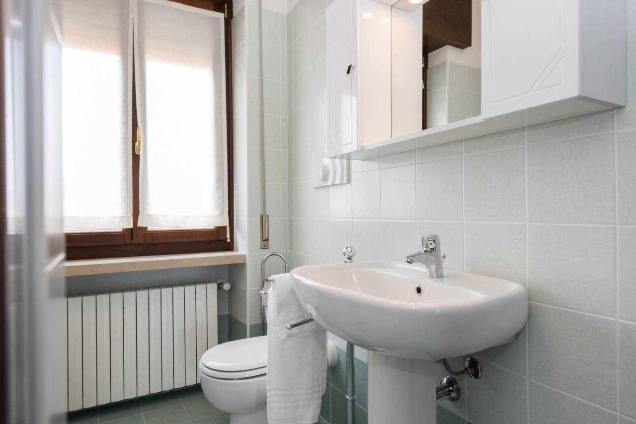 Ortaglia B3 Apartment Torri Del Benaco Exterior photo